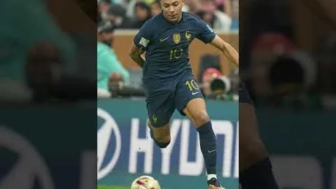 “揭秘克洛普半场换下麦卡利斯特的战术考量”