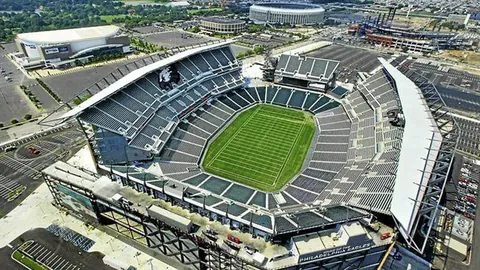 基翁解析英超争冠：阿森纳球员展现坚定意志与冷静策略