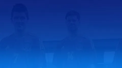 巴勒斯坦代表团共进，高举V字手势亮相中国青年报报道